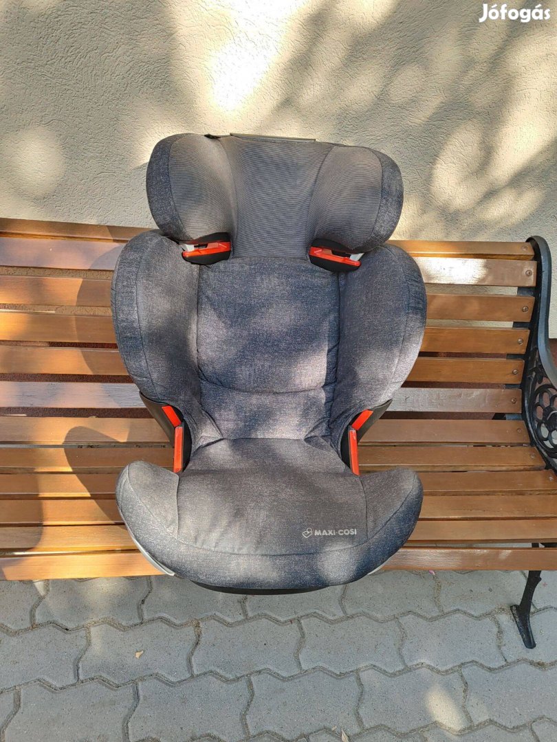 Maxi-Cosi Rodifix 15-36 kg gyermekülés délpesten