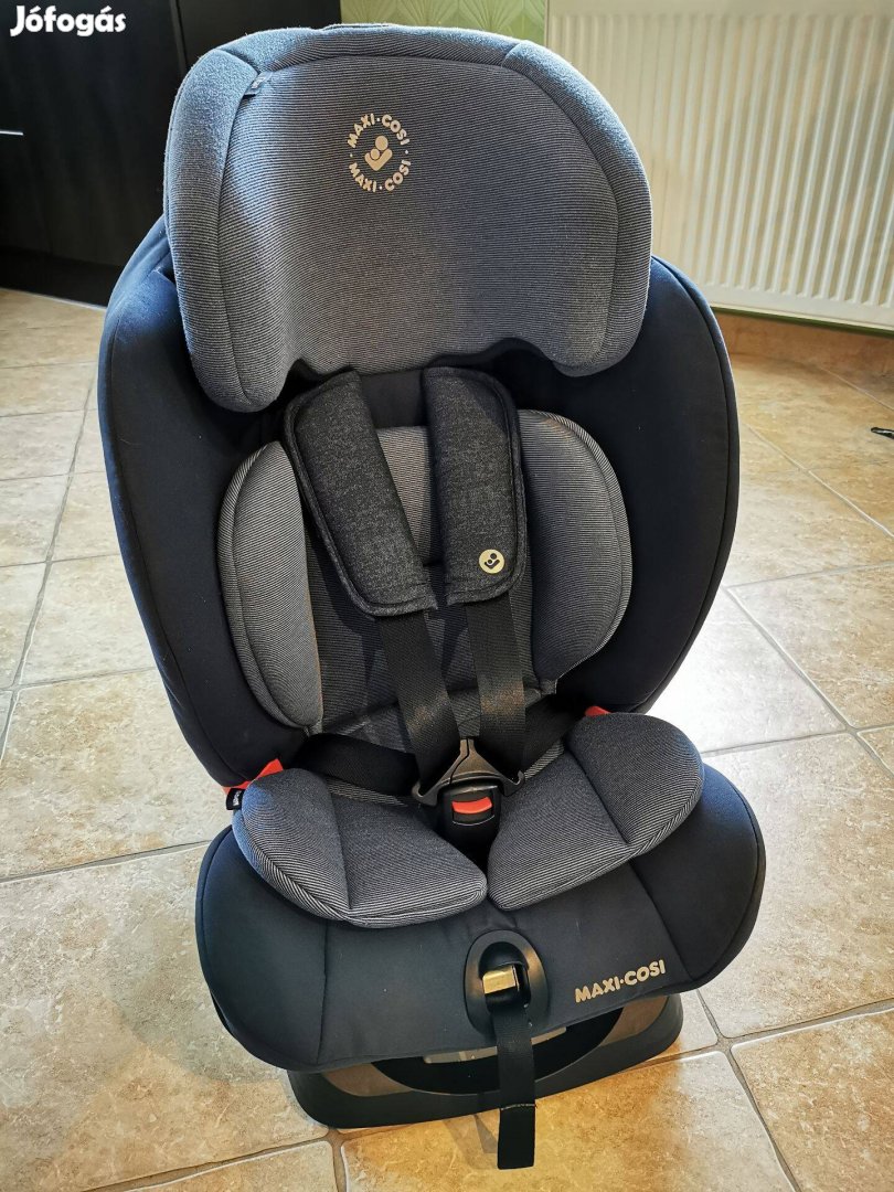 Maxi Cosi Titan autós gyerekülés 9-36kg