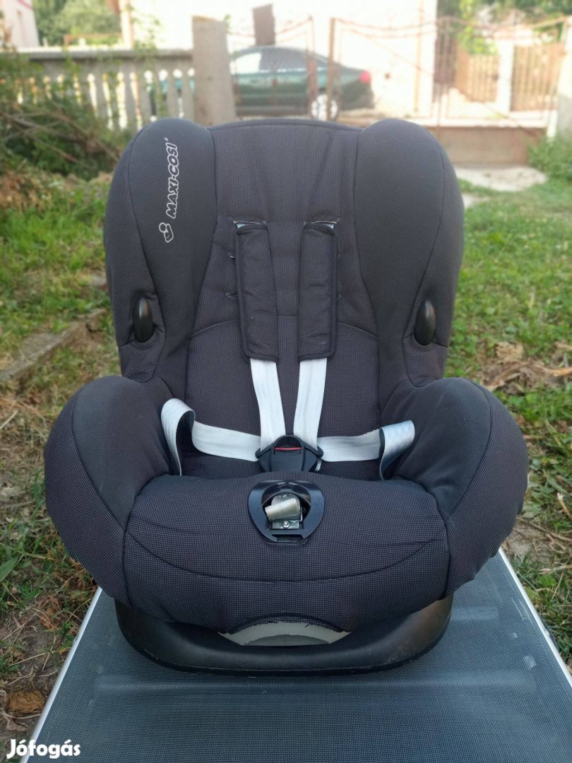 Maxi cosi gyerekülés 9-18kg