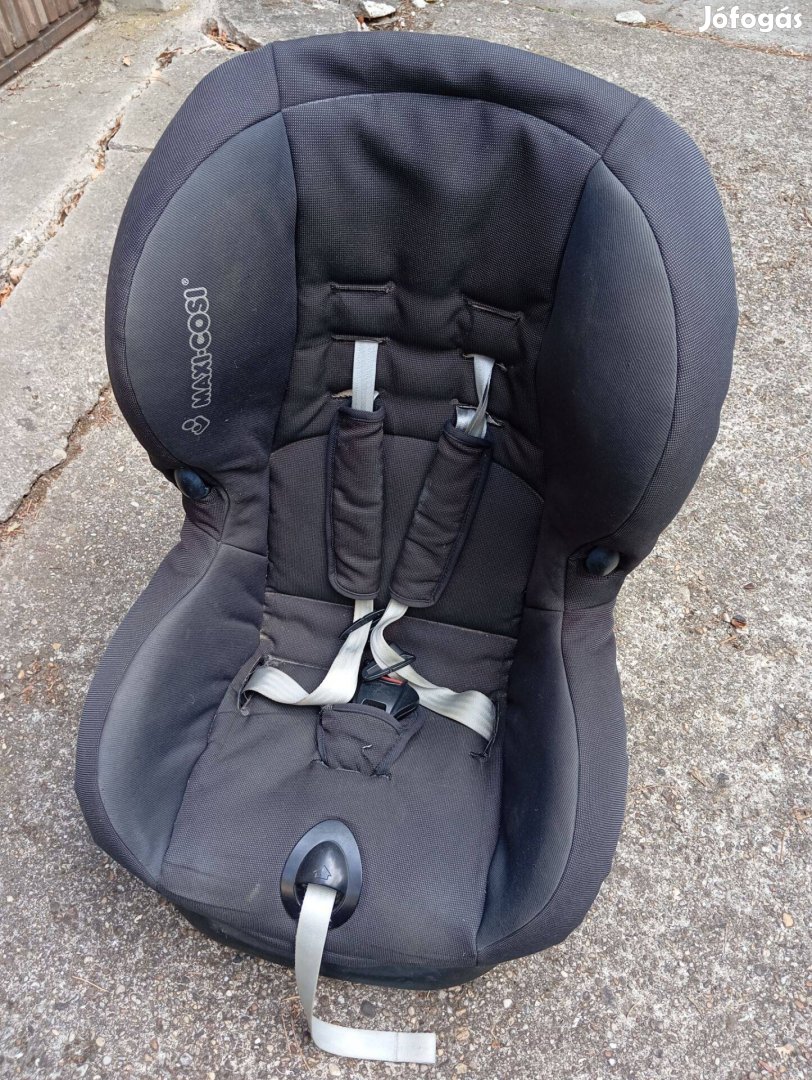 Maxi cosi universal autósülés 9-18 kg-ig