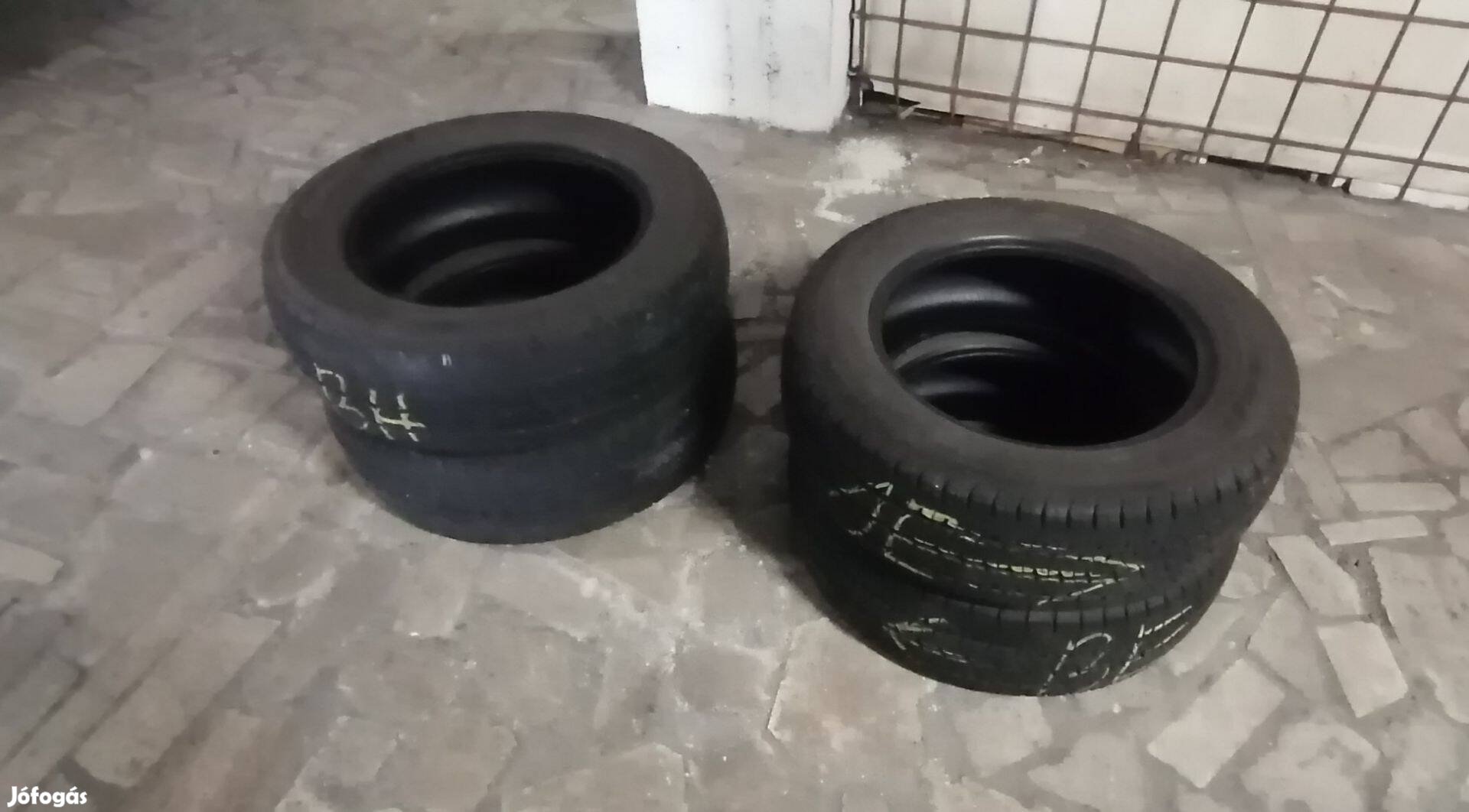 Maxmiler 205/65r16C tgk Nyári Gumi vw T4 T5 stb