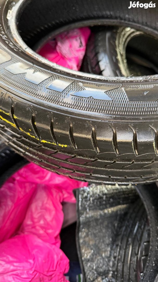 Maxtrek Maximus M1 175/65 R14 82H nyári gumi szett