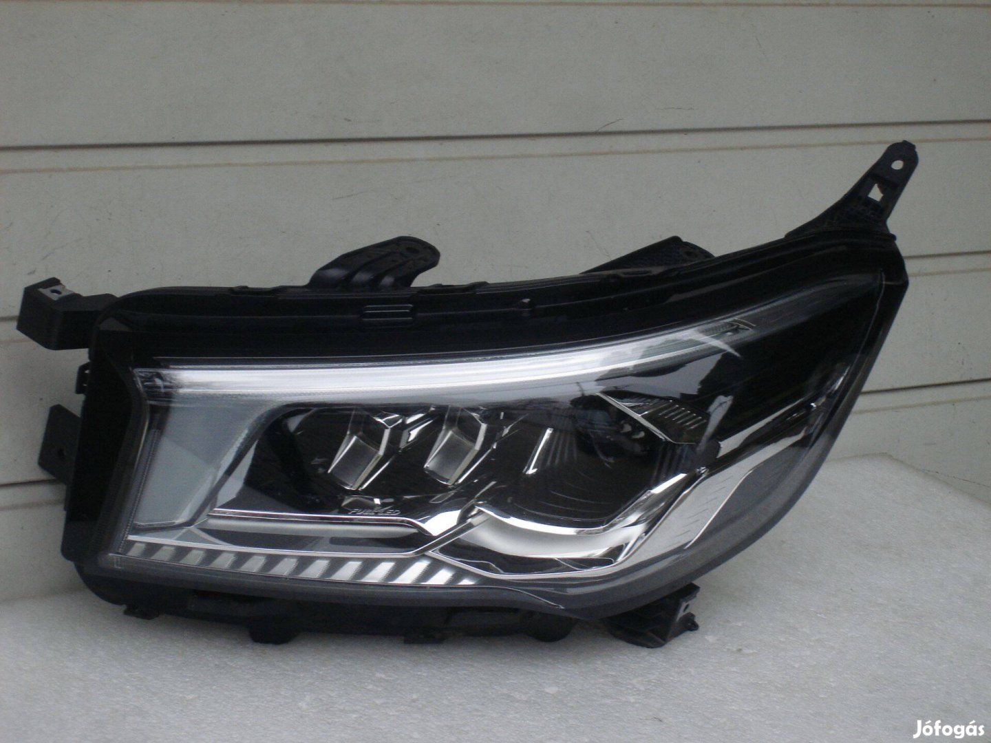 Maxus E-Deliver Bal első Full Led Fényszóró C00295585