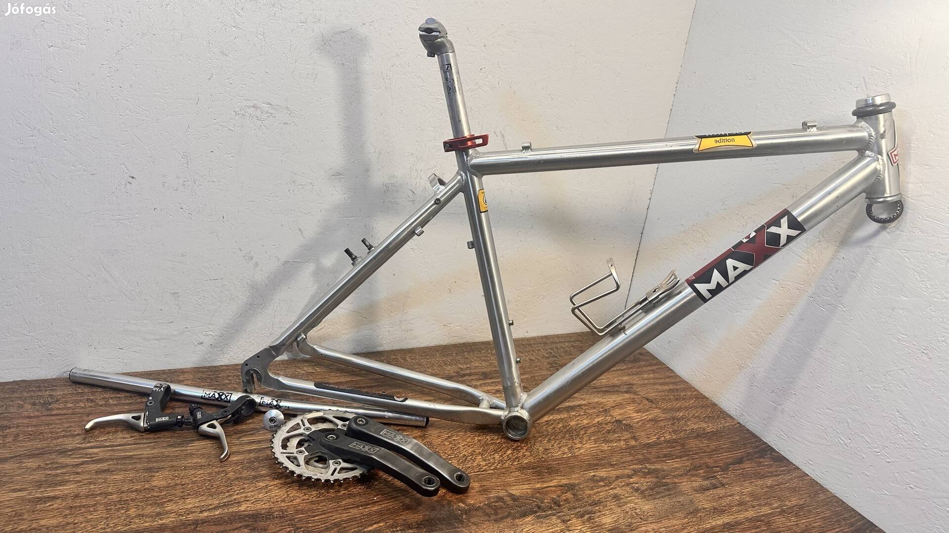 Maxx értelmesebb vintage 26" alu váz