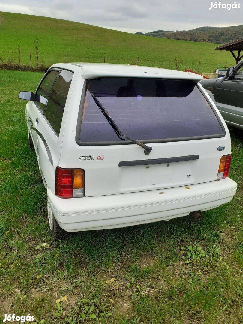 Mazda 121 , Ford Festiva . Kia Pride, alkatrészek eladók