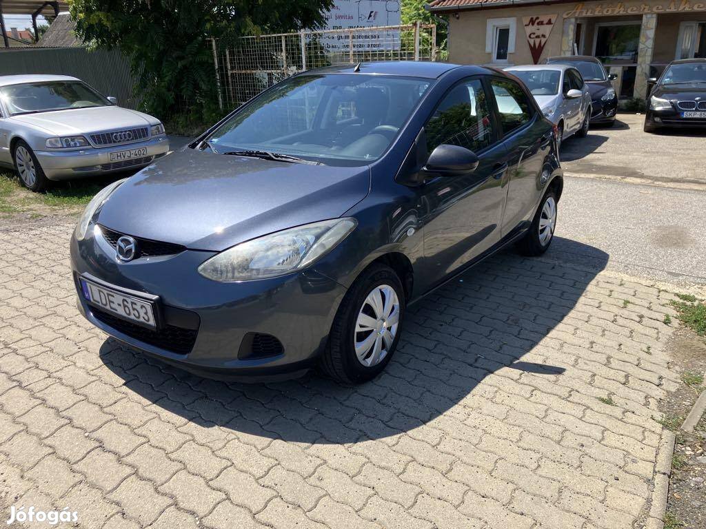 Mazda 2 1.3 CE.