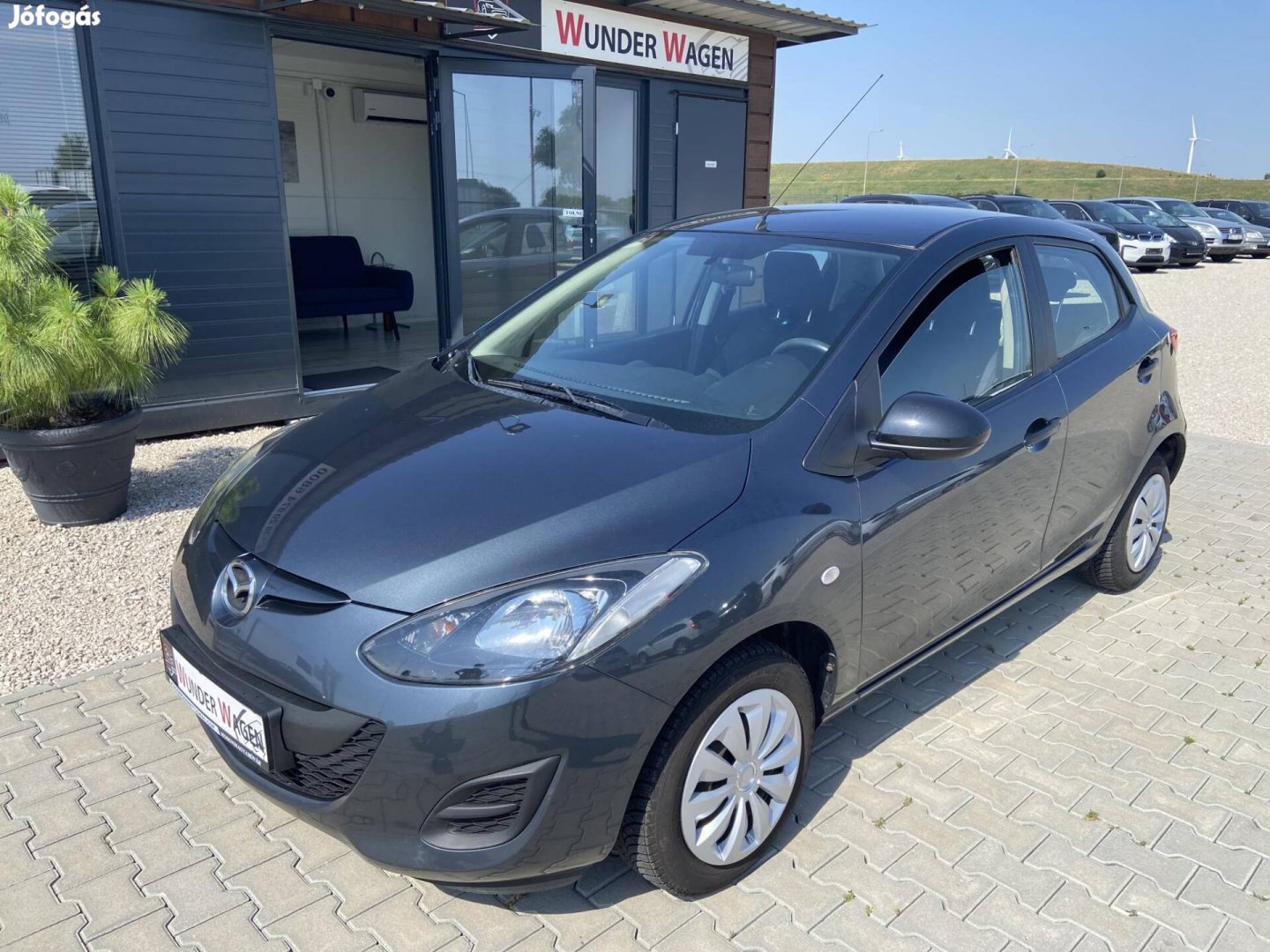 Mazda 2 1.3 CE.