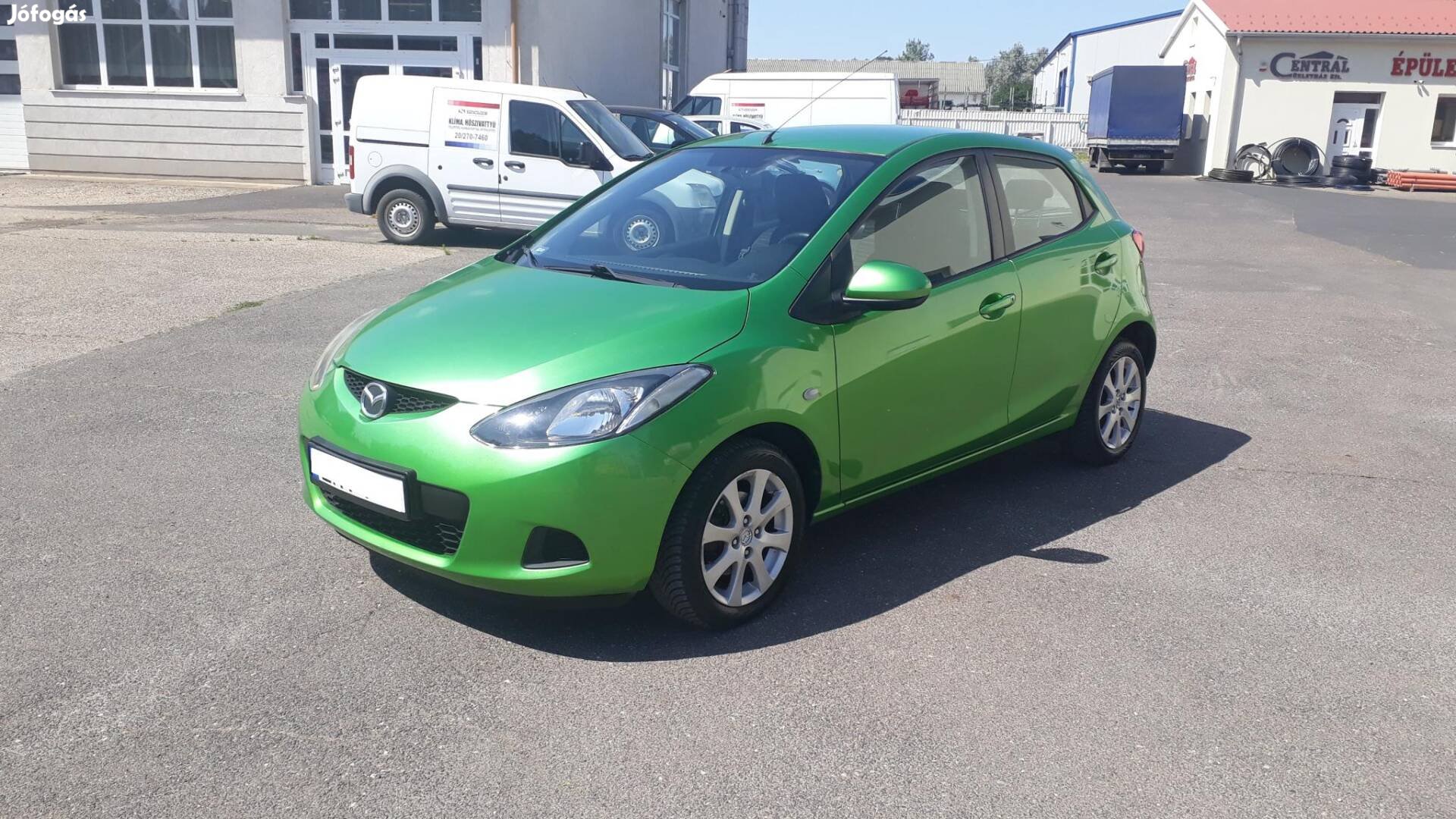 Mazda 2 1.3i TE