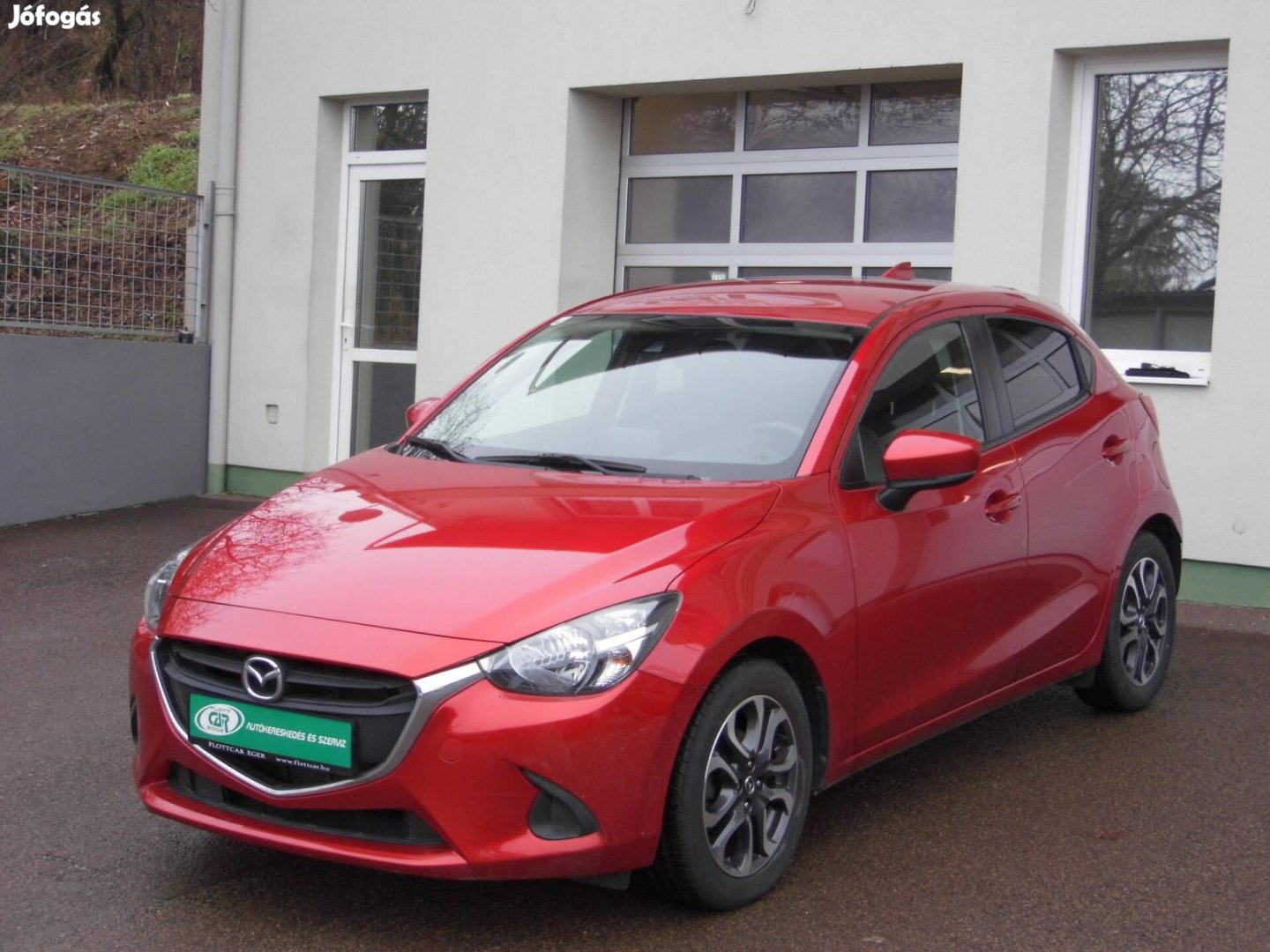 Mazda 2 1.5 Takumi Szervizkönyv-Navigáció-Tempo...