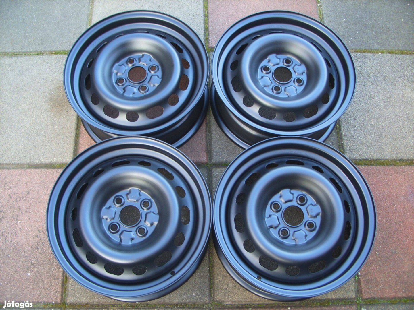 Mazda 2 Toyota Yaris Kia Rio Suzuki Splash Opel Agila acélfelni 15"