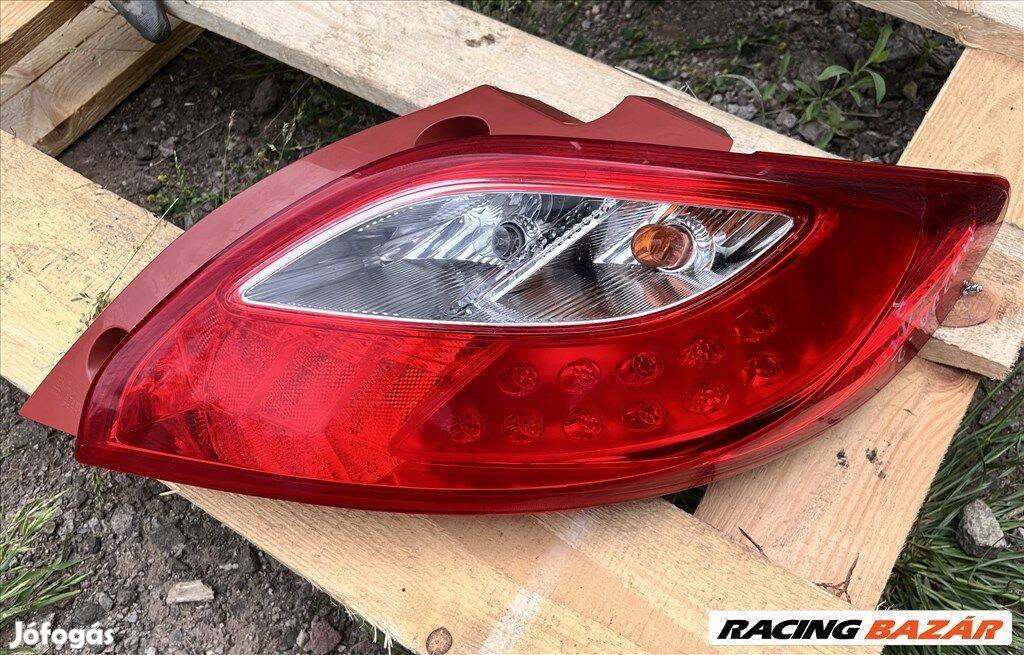 Mazda 2 (De) jobb hátsó lámpa d65151150