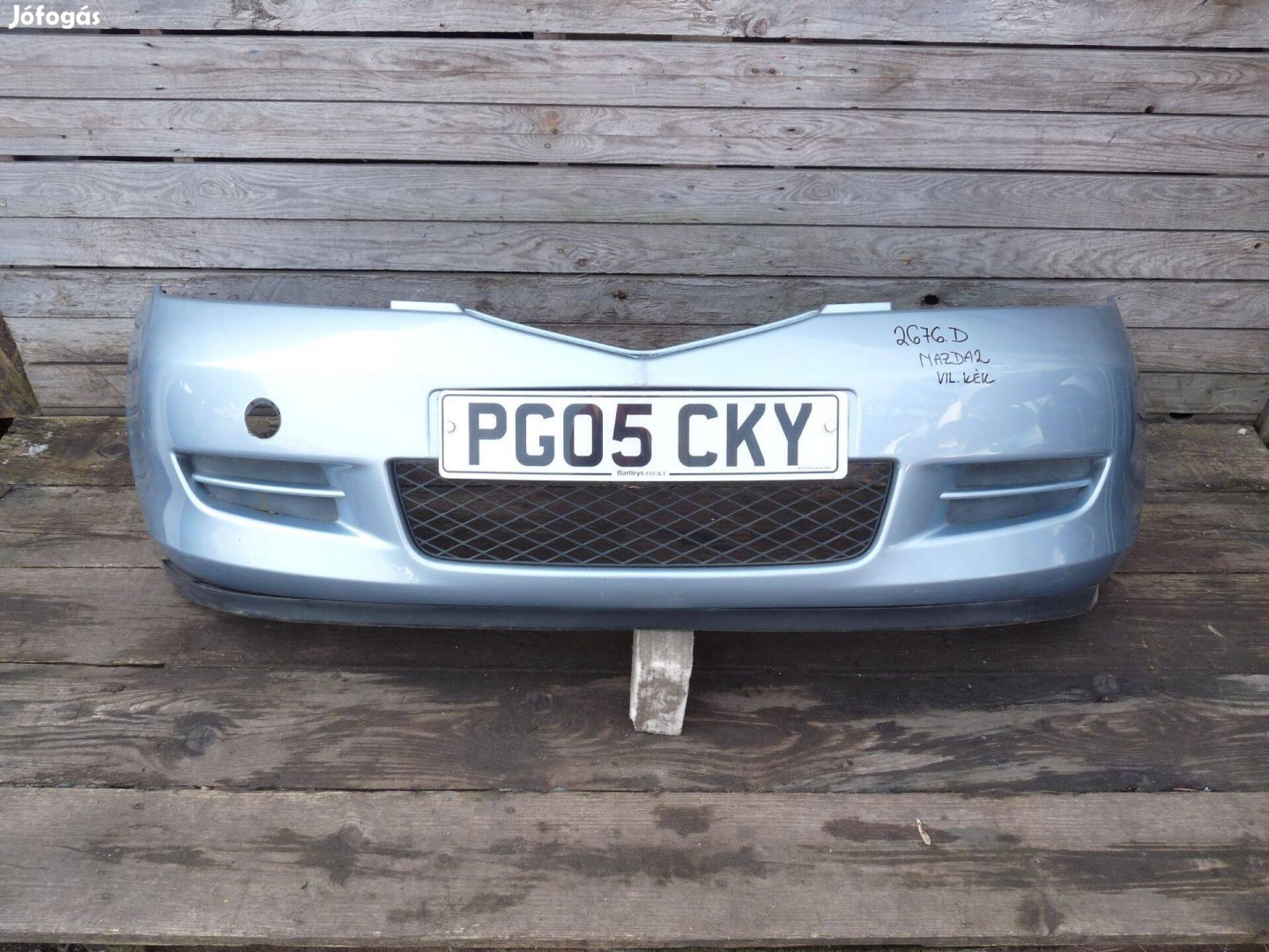 Mazda 2 első lökhárító