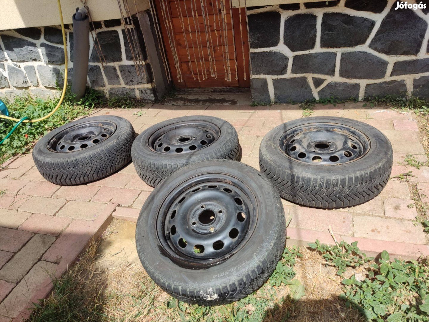 Mazda 2 fy, Ford Fiesta téli gumiabroncs,felnin