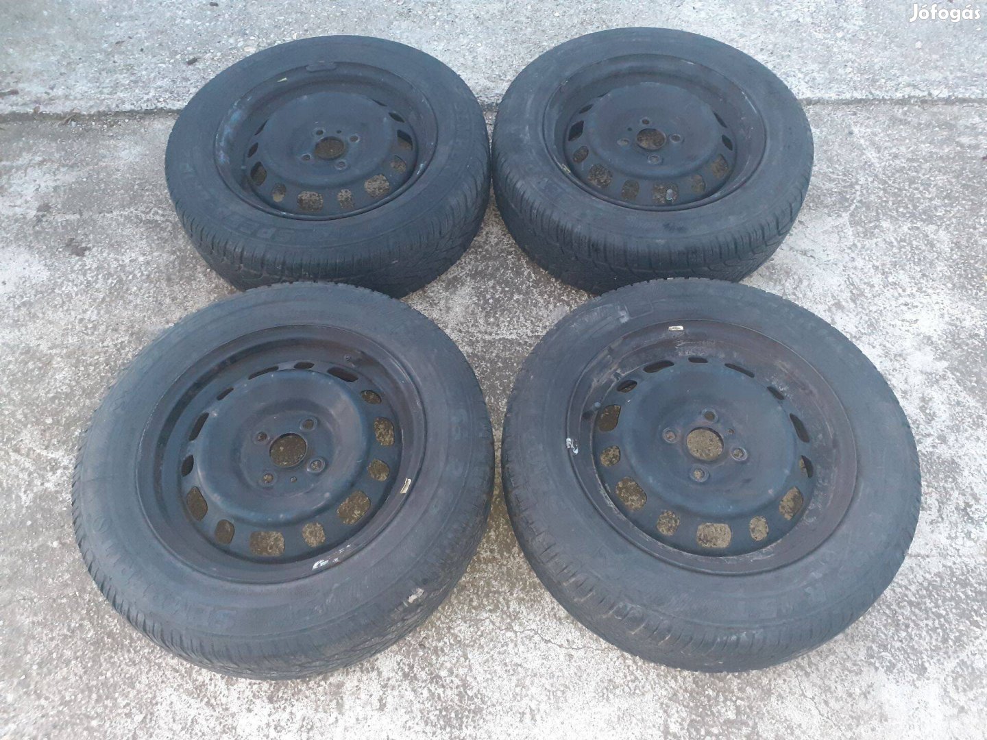 Mazda 2 gyári rozsdamentes lemezfelni