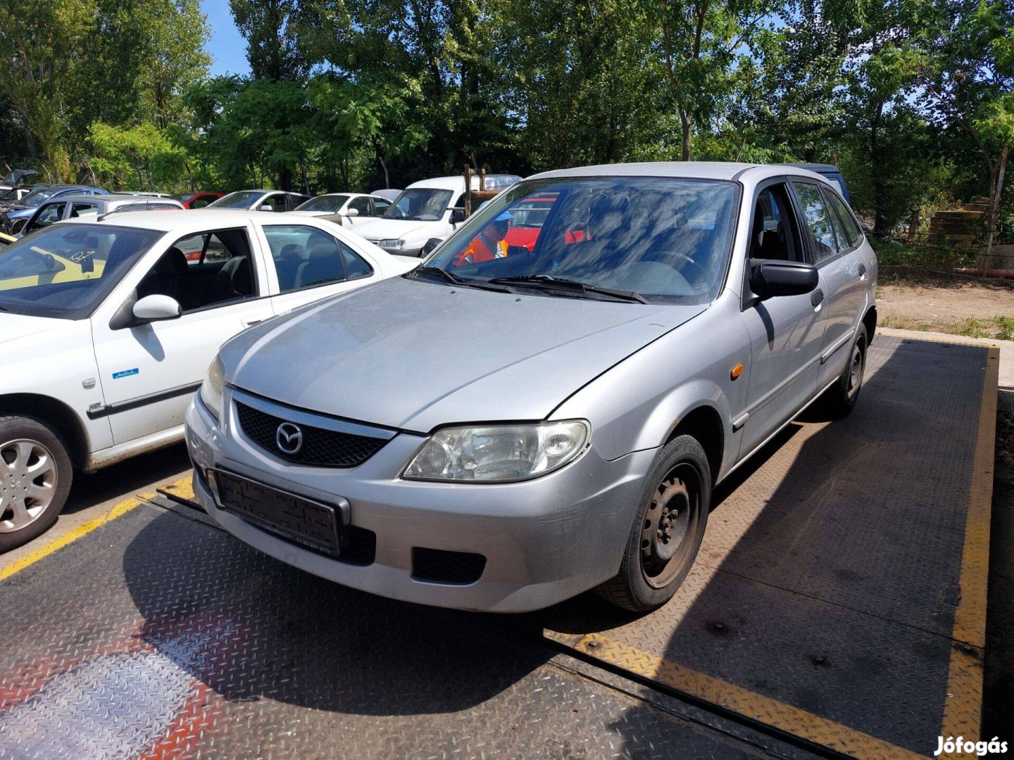 Mazda 323 1.3 komplett motor B3