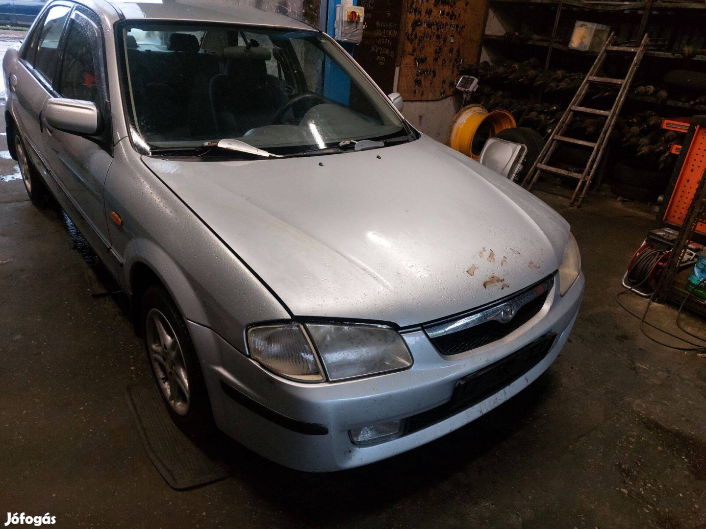 Mazda 323 1.5 alkatrészei