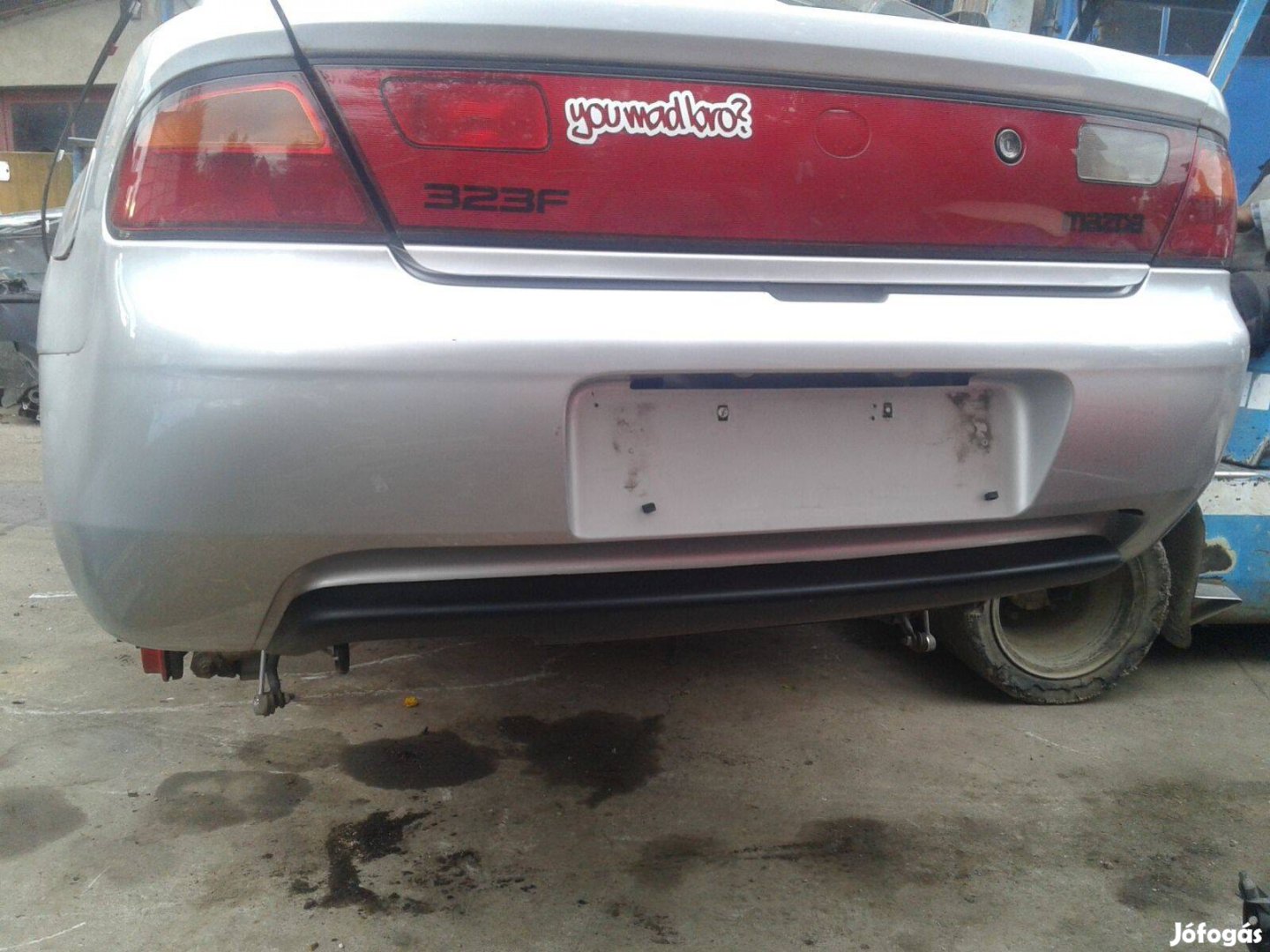 Mazda 323 F (94-98) csomagtérlámpa