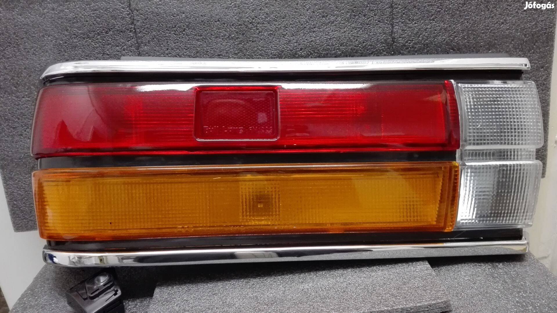 Mazda 323 hátsólámpa bal (4) 1983 -> 1985 új akciós