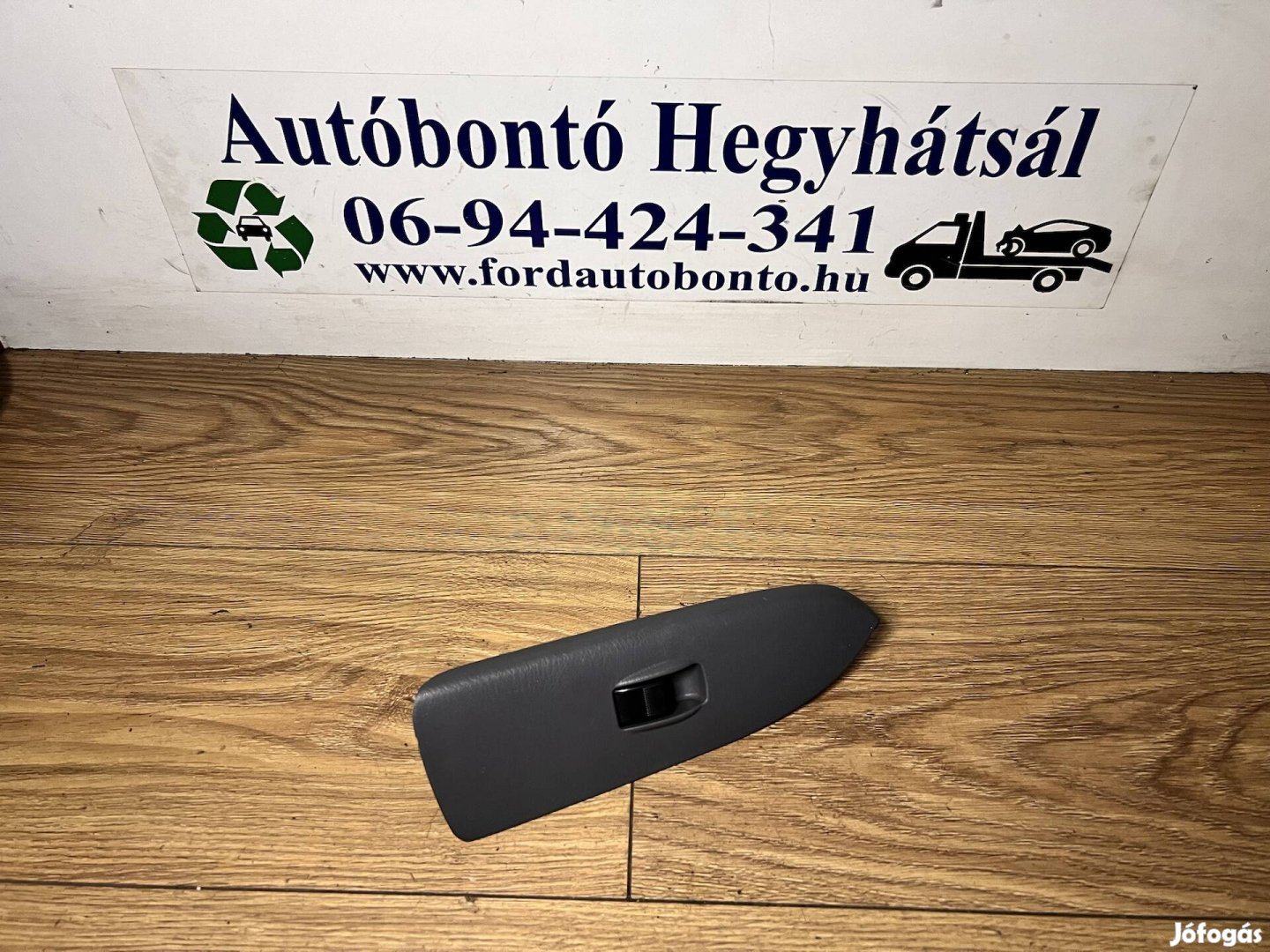 Mazda 323 jobb első ablakemelő kapcsoló 