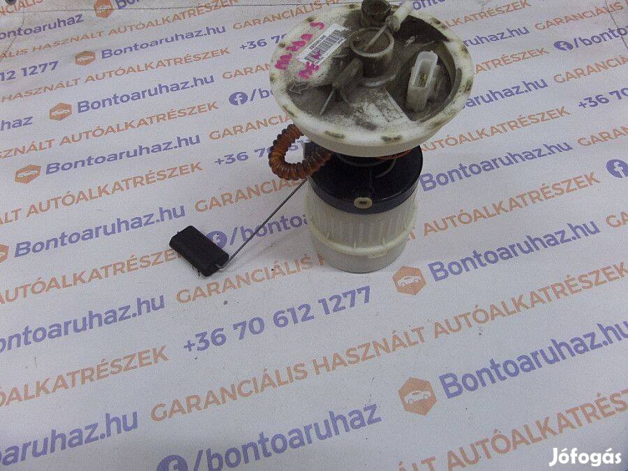 Mazda 3 1,4 1,6 benzines üzemagyag szintjelző, szivattyúval