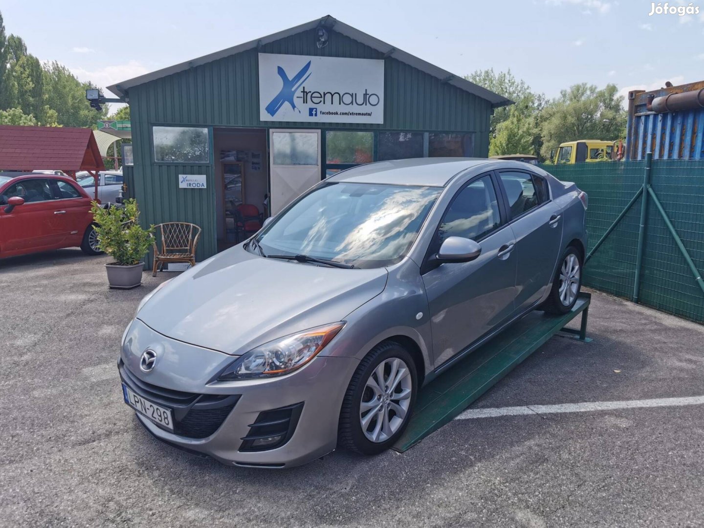 Mazda 3 1.6 CE.