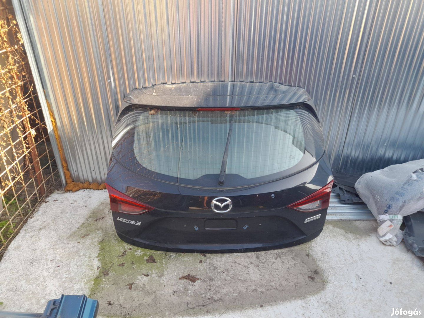 Mazda 3 2014 csomagtérajto