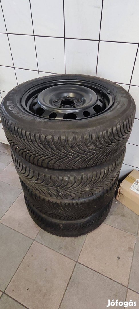 Mazda 3 205/60R16 téli garnitúra