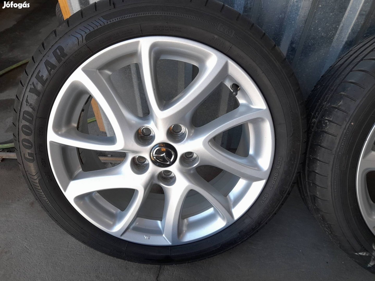 Mazda 3 5 gyári alufelni 5x114,3 17"