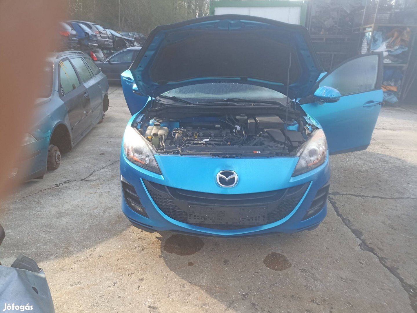 Mazda 3 BL 2009-2011 karosszéria elemek alkatrészek