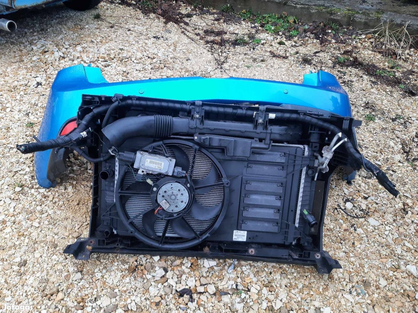 Mazda 3 BL homlokfal , klíma hűtő, víz hűtő, hűtő ventillátor