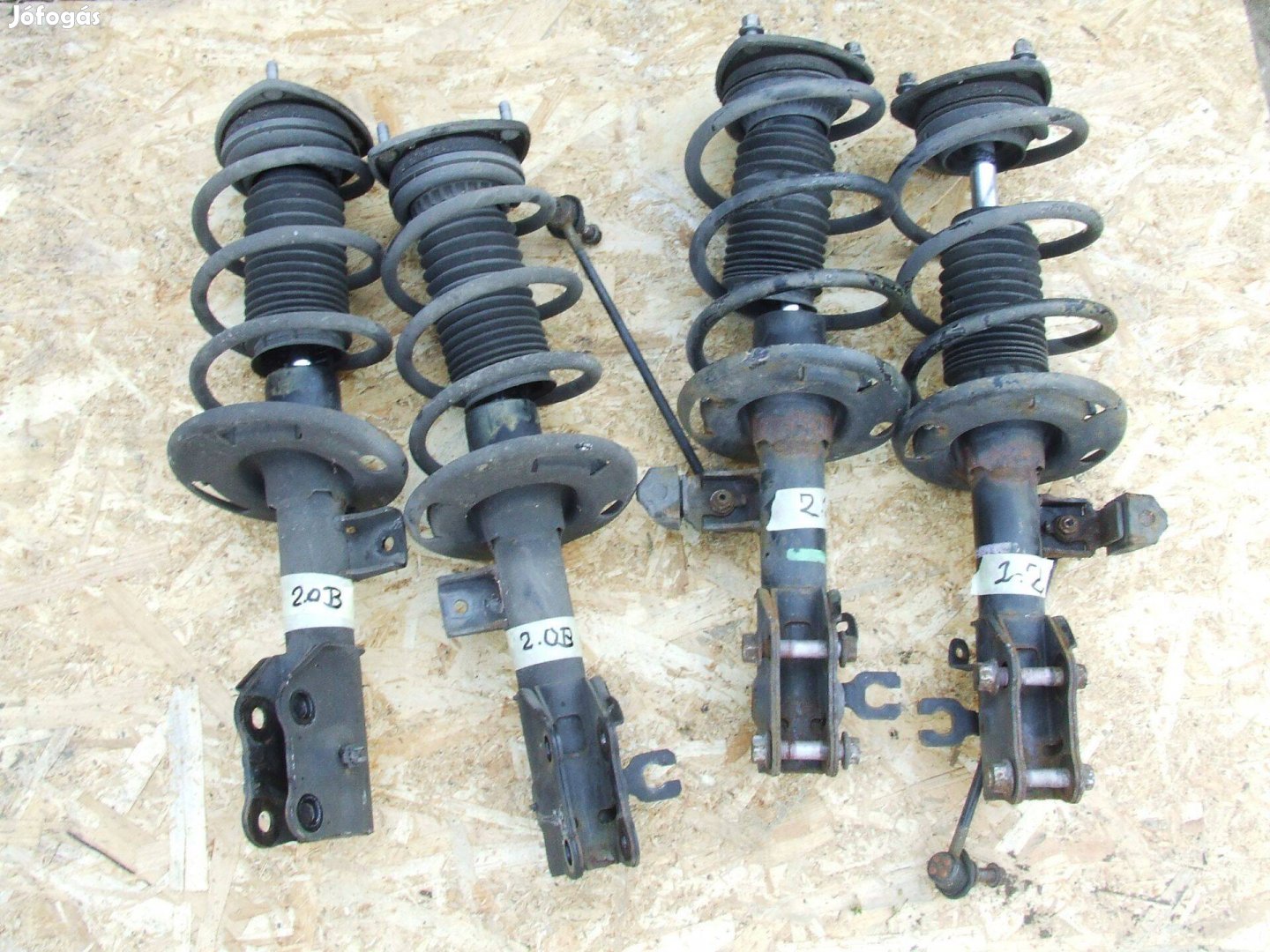 Mazda 3 BM gólyaláb lengéscsillapitó 2013-2018 ig