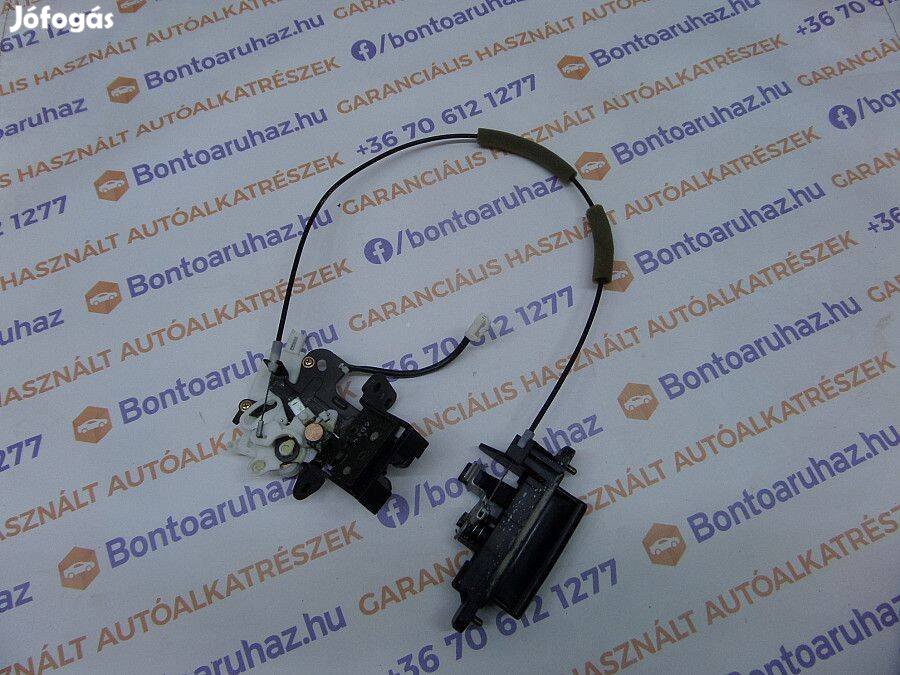 Mazda 3 Eladó bontott gyári csomagtér ajtó zár, mikrokapcsoló