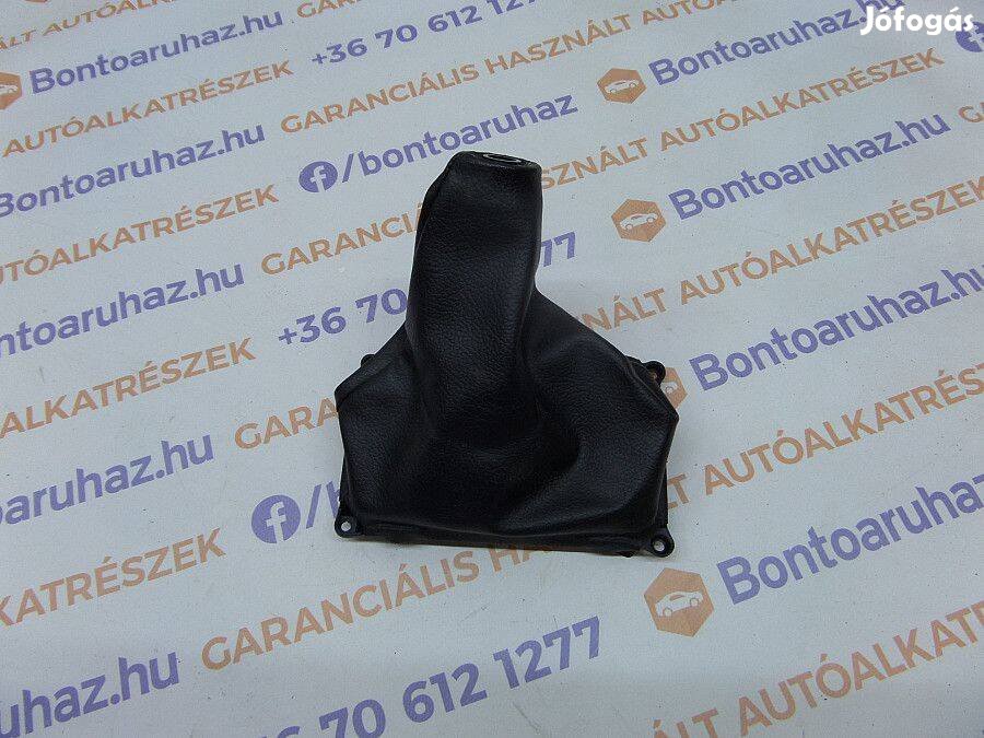 Mazda 3 Eladó bontott gyári váltószoknya szép állapotban
