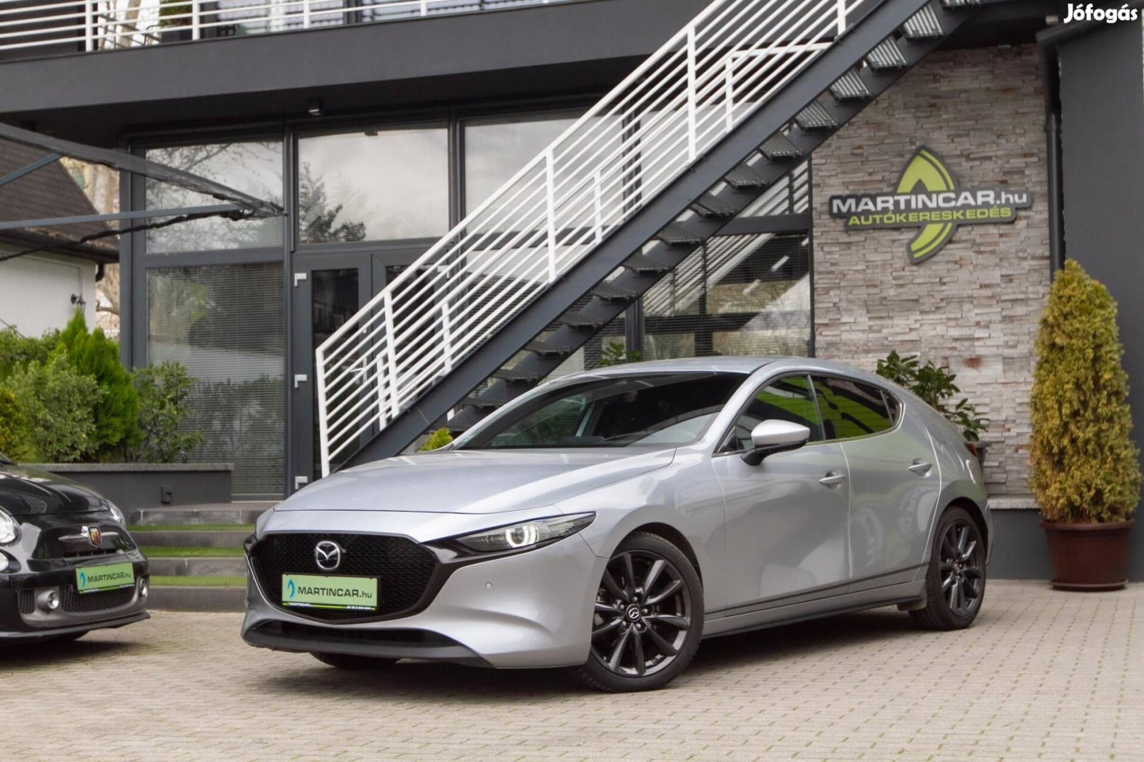 Mazda 3 Hatchback 2.0 e-Skyactiv Plus (Automata...
