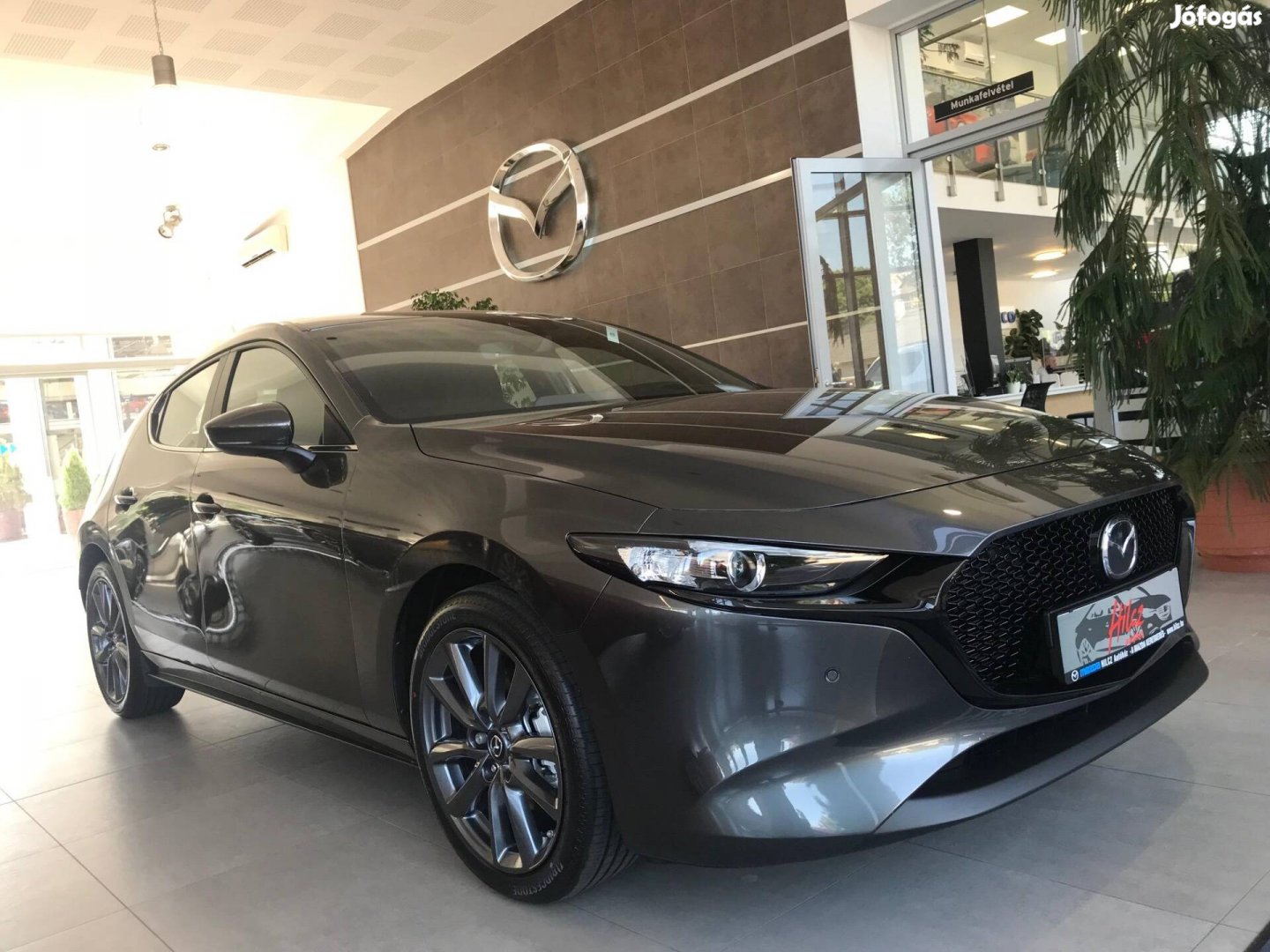 Mazda 3 Hatchback 2.5 e-Skyactiv Exclusive-Line...