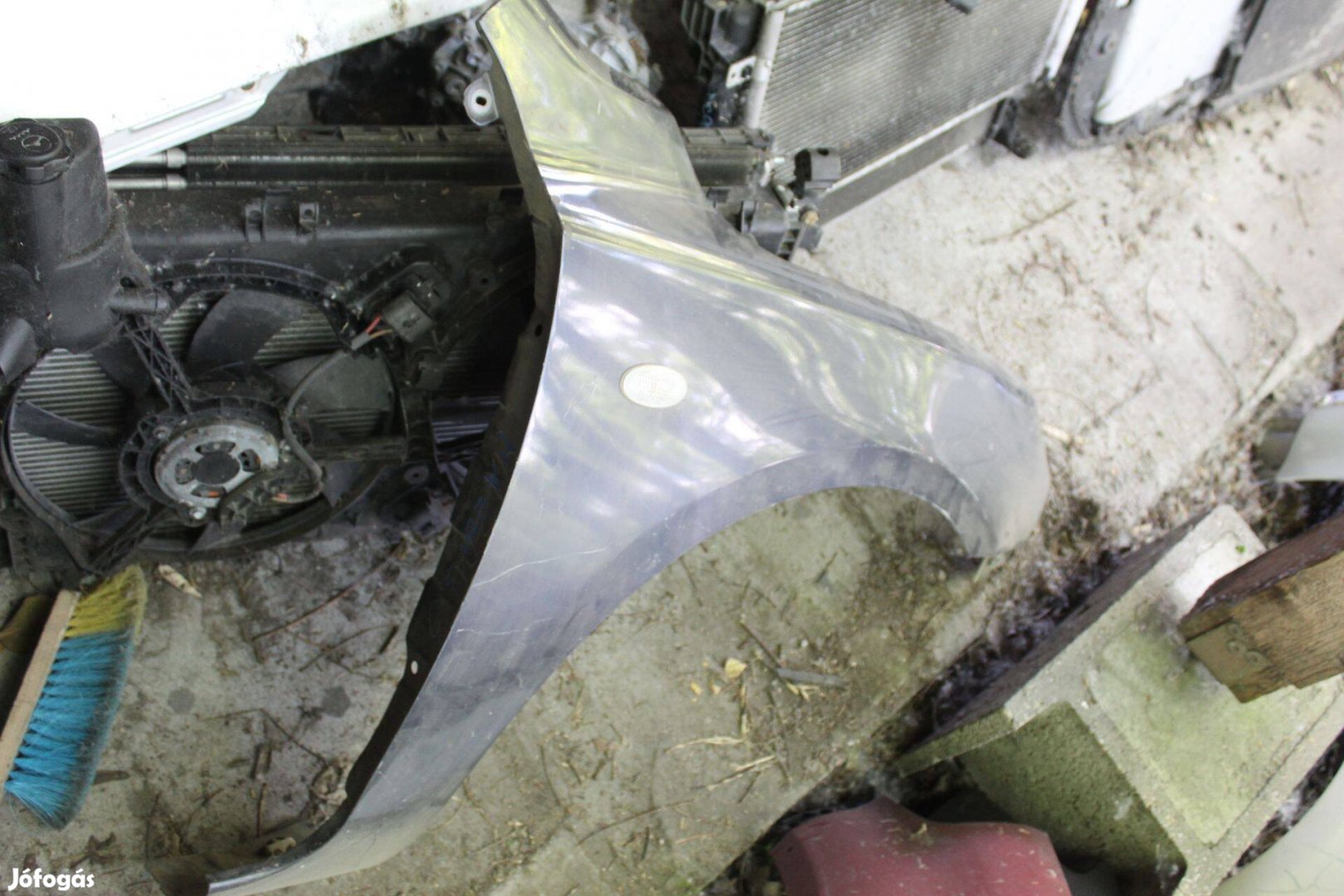 Mazda 3 Jobb első sárvédő