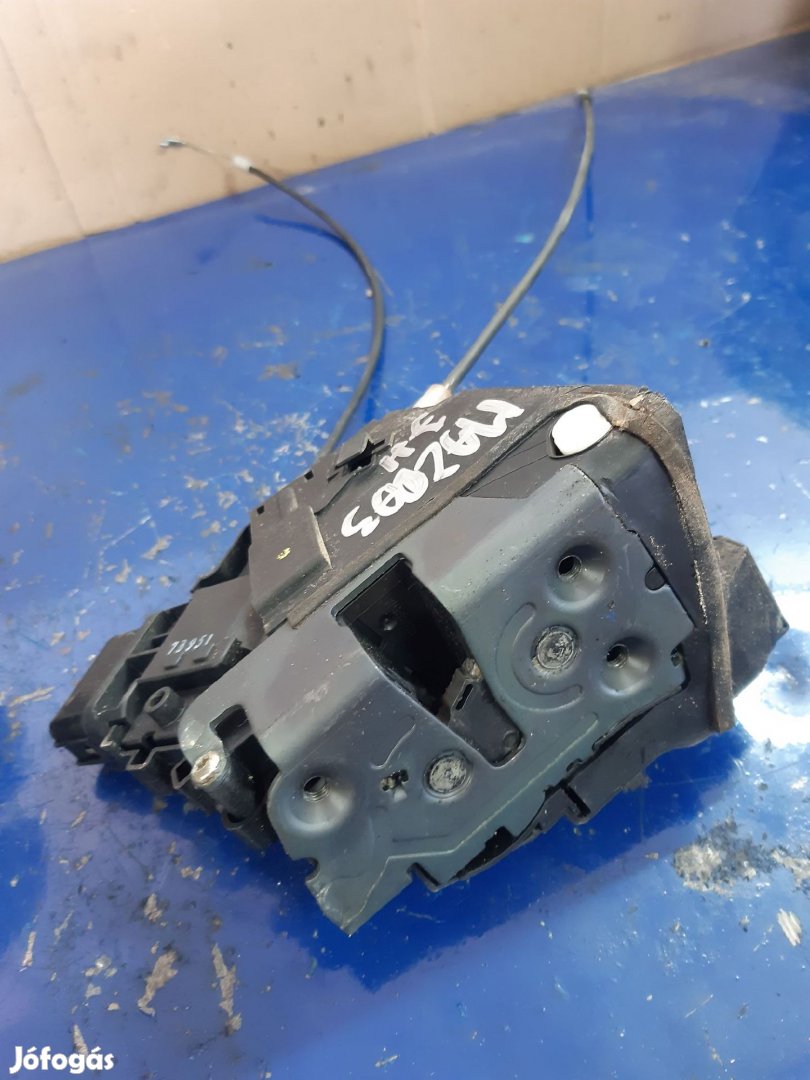 Mazda 3 -09 Jobb Hátsó Ajtó Zárszerkezet Központizár Motor