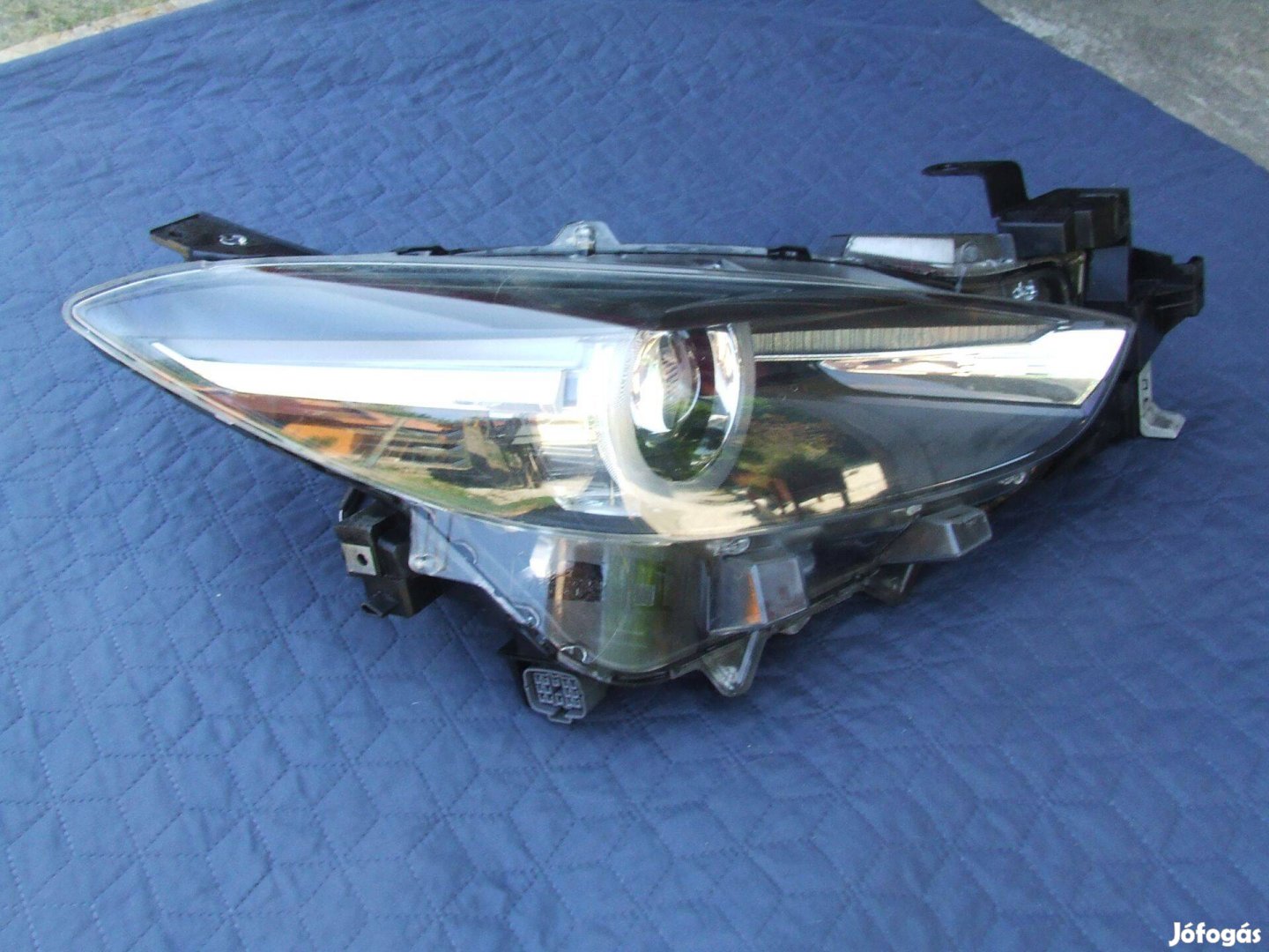 Mazda 3 (BM) Jobb Full led fényszóró bsp551030