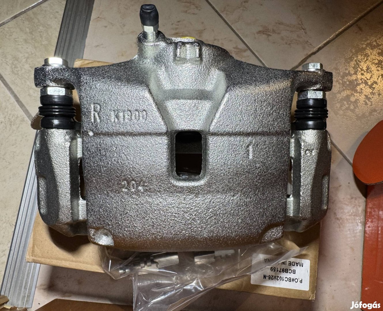 Mazda 3, Cx-3 jobb első féknyereg tartó