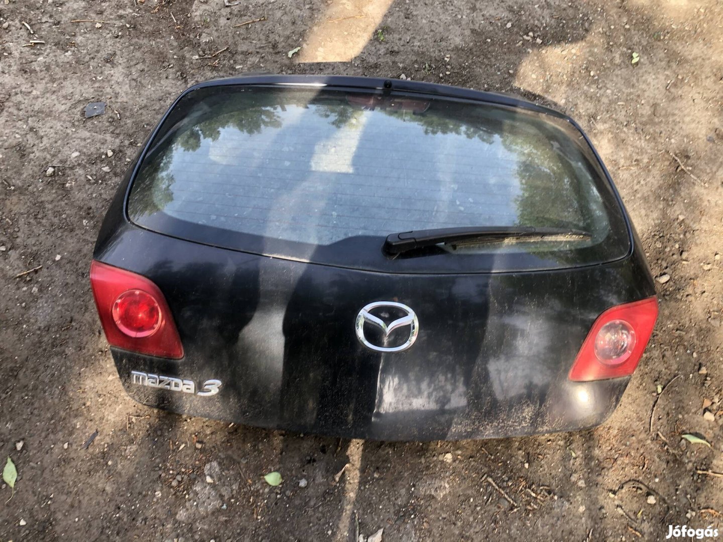 Mazda 3 csomagtér ajtó fekete 