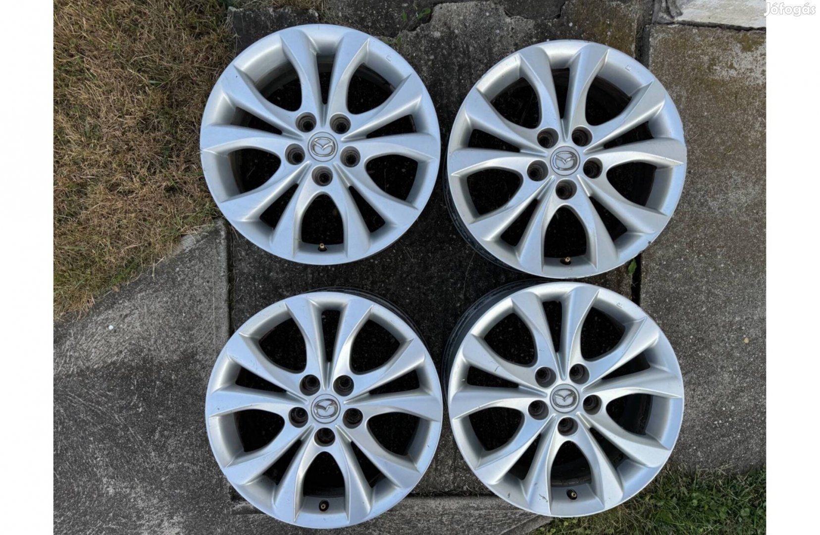 Mazda 3 gyári használt alufelnik, 17, 5x114,3