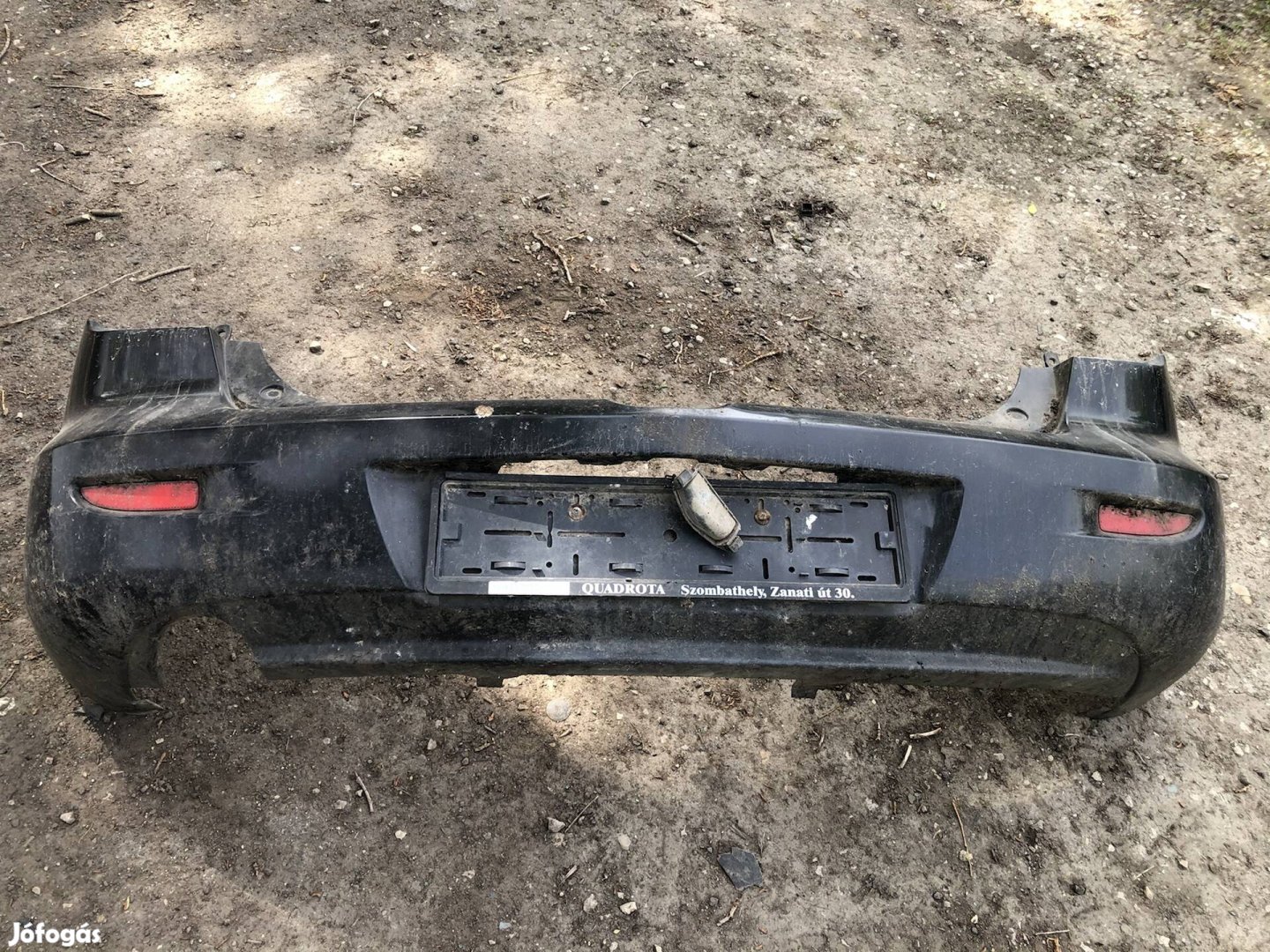 Mazda 3 hátsó lökhárító fekete