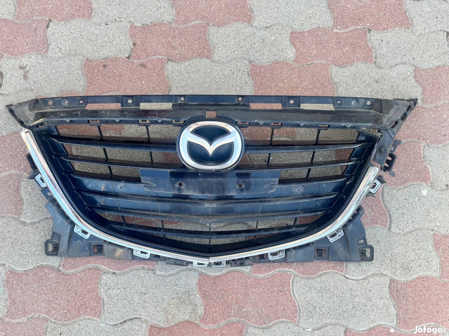Mazda 3 hűtőrács (BJE1 50712)