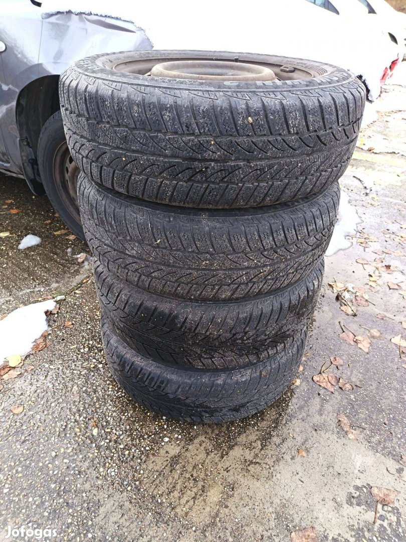 Mazda 3 téli kerekek15-s