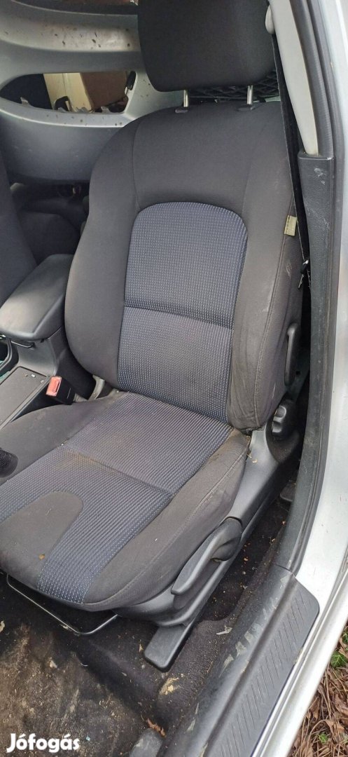 Mazda 3 ülésszett eladó!