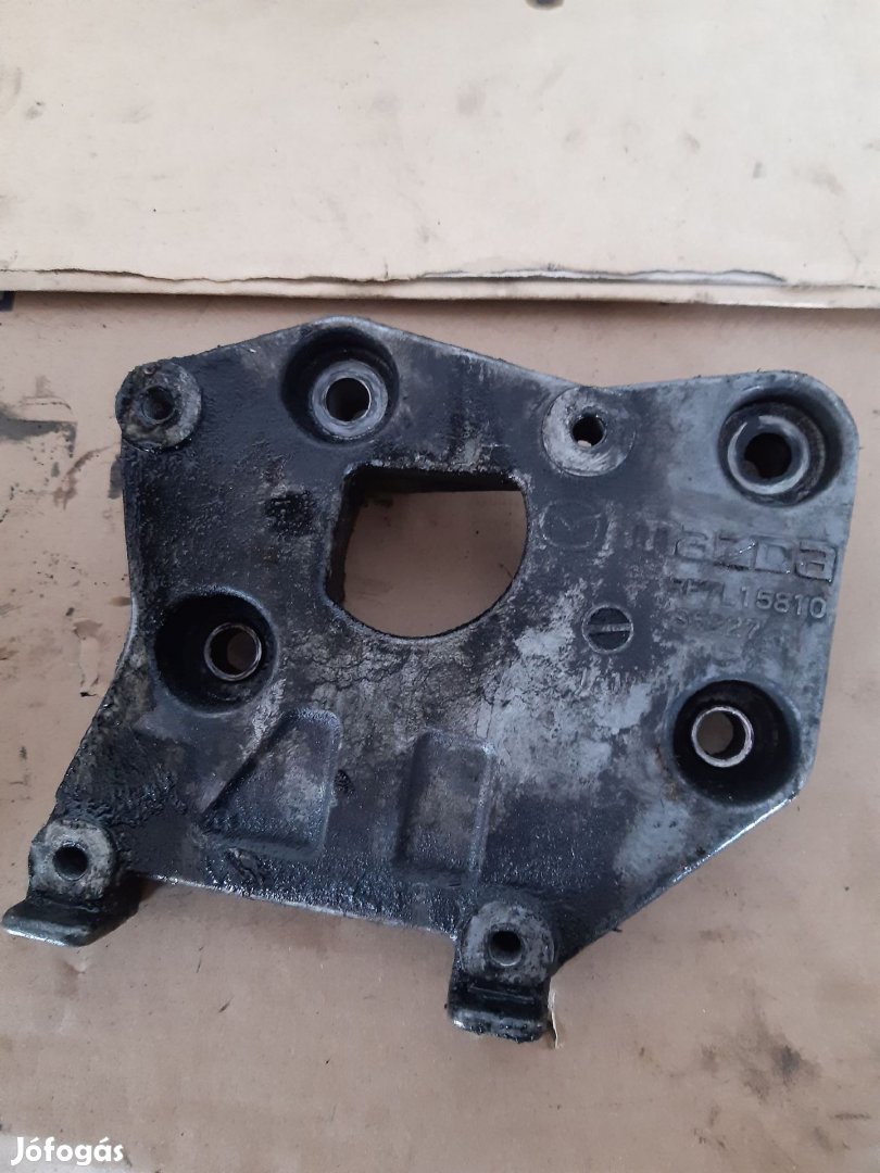 Mazda 5 05-10 Generátor Tartó Bak