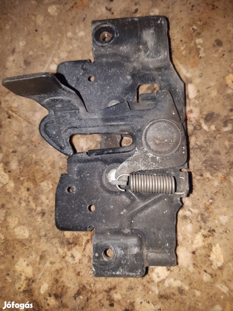 Mazda 5 05-10 Motorháztető Zárszerkezet