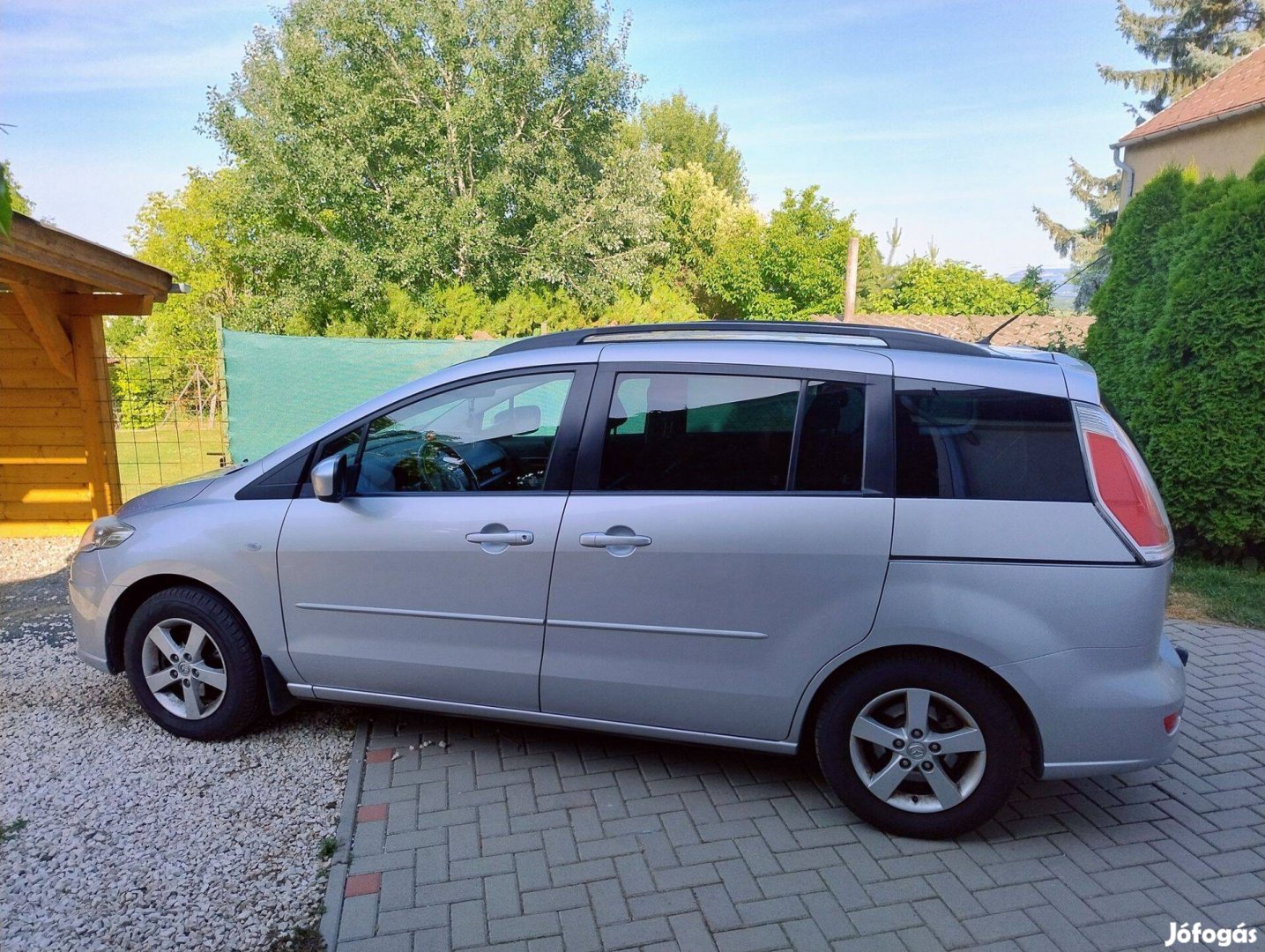 Mazda 5 1.8 extrákkal