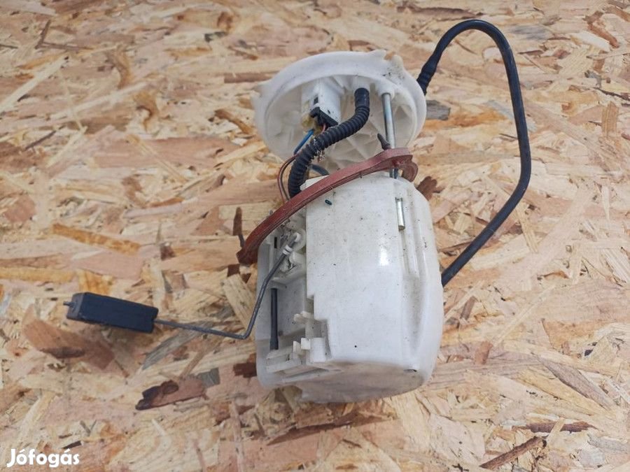 Mazda 5 2005-2010 1.8 Benzines Üzemanyagtank Szivattyú