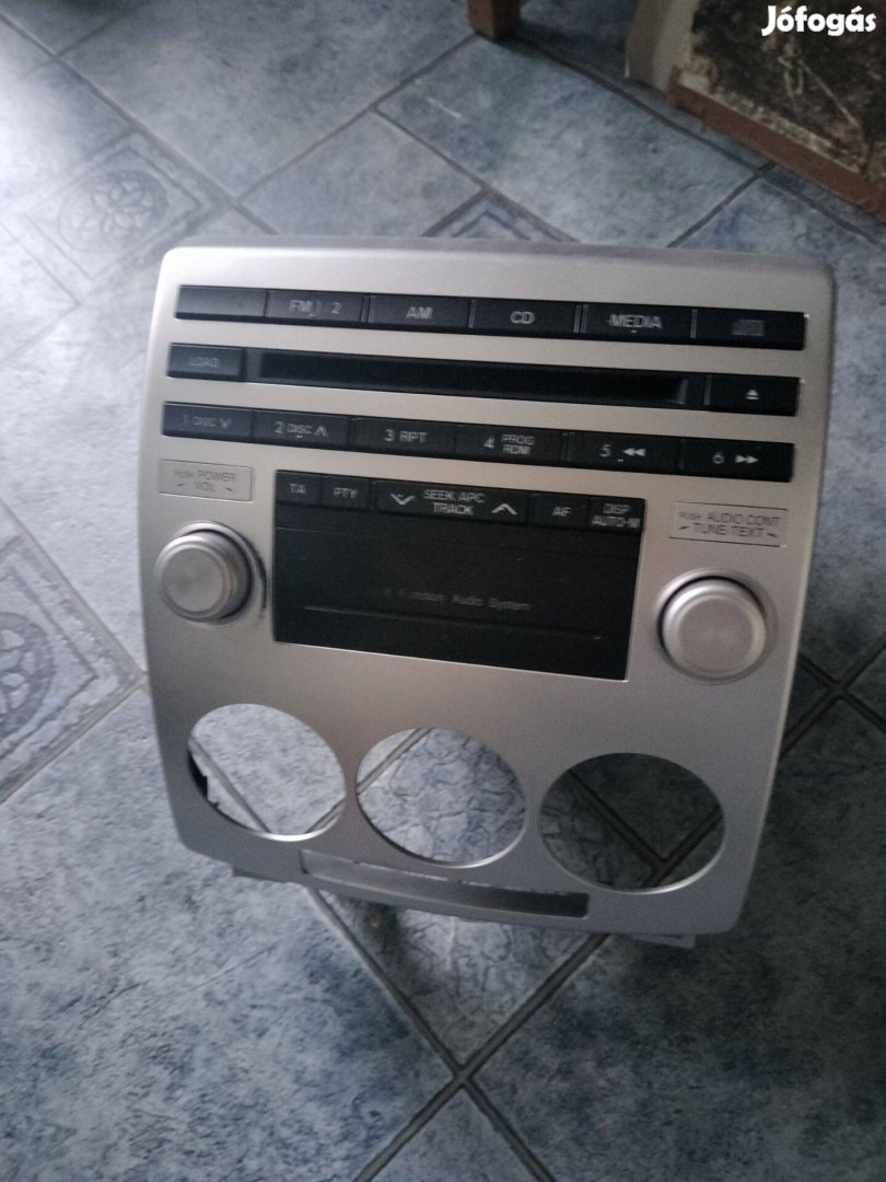Mazda 5 gyári rádió